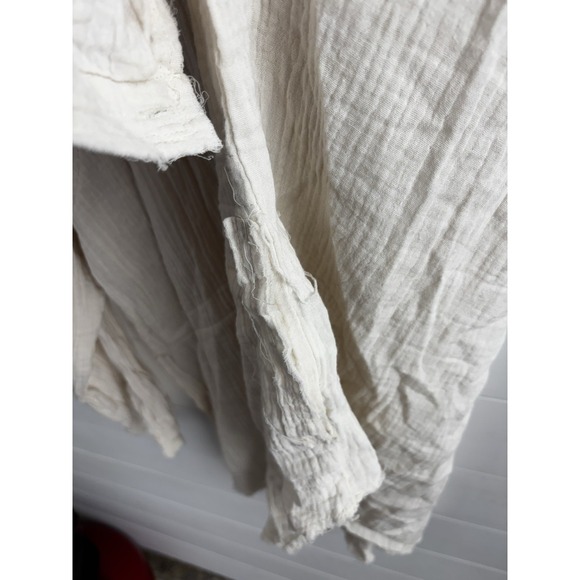 Urban Daisy Cream Button Down Blouse‎ Size Large Women's 0360 - Picture 5 of 7